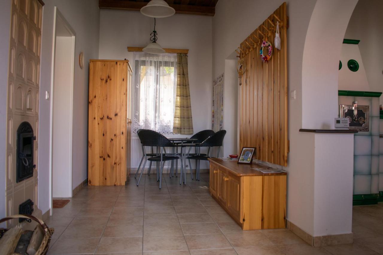 Kápolna Vendégház Kerkaskapolna Exterior foto